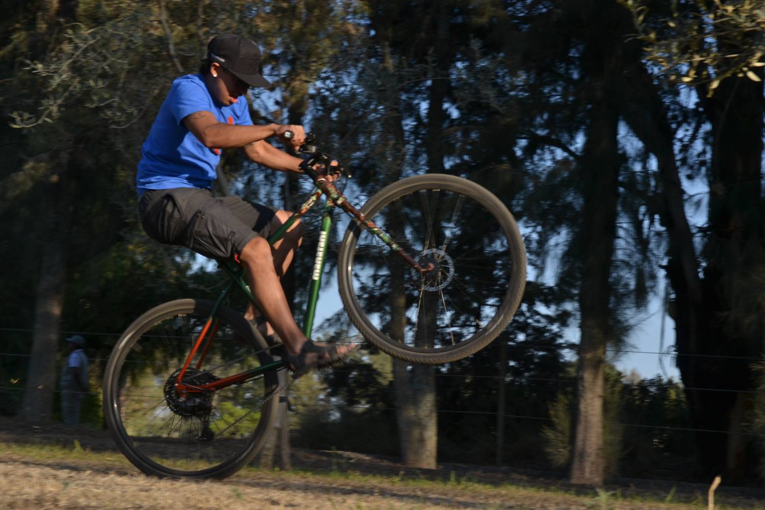 manatani — bici en movimiento